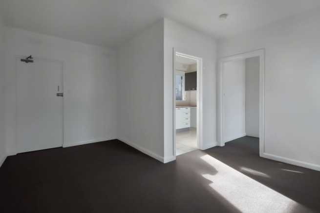 Co zrobić, gdy rodzina opróżniła mieszkanie bez zgody właściciela, prawa cywilne i karne