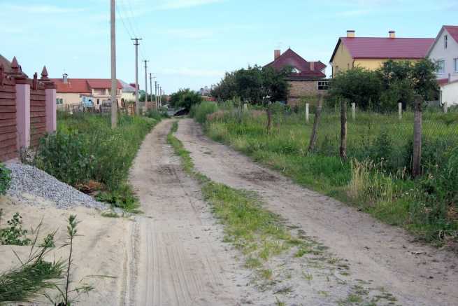 Służebność drogi, obowiązki właściciela i sąsiadów, utrzymanie drogi i koszty