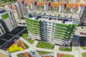 Gdy ściana nie chroni przed hałasem – jak skutecznie walczyć z uciążliwym sąsiadem?